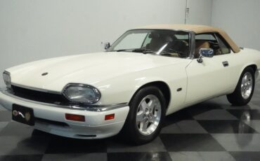 Jaguar-Xjs-1995-Glacier-White-Coffee-3