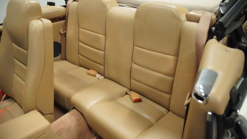 Jaguar-Xjs-1995-Glacier-White-Coffee-32