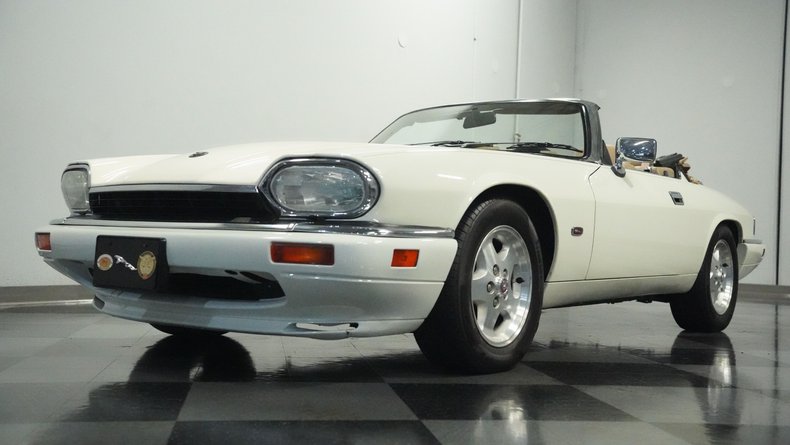 Jaguar-Xjs-1995-Glacier-White-Coffee-39