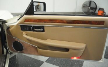 Jaguar-Xjs-1995-Glacier-White-Coffee-47