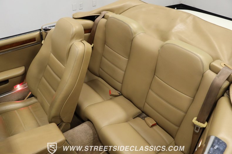 Jaguar-Xjs-1995-Glacier-White-Coffee-49