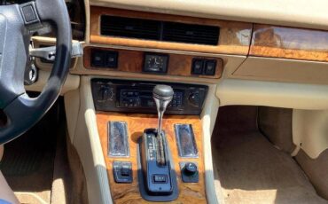 Jaguar-Xjs-1995-red-19