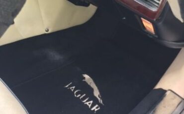 Jaguar-Xjsc-1988-Black-1
