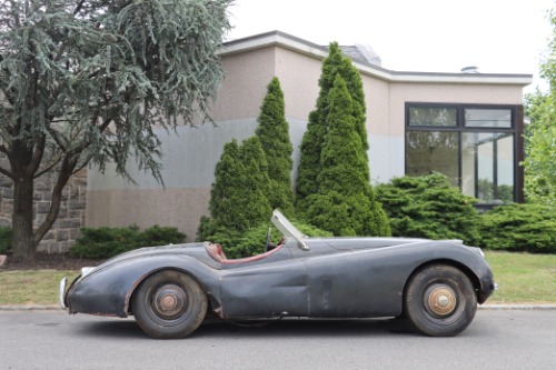 Jaguar-Xk120-1952-Black-Red-2