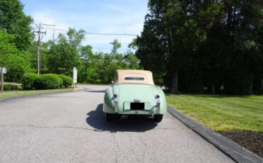 Jaguar-Xk120-1953-Pastel-Green-Suede-Green-3
