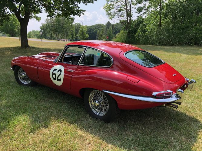 Jaguar-Xke-1962-Red-Black-13