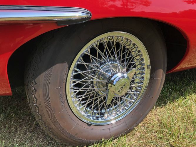 Jaguar-Xke-1962-Red-Black-18