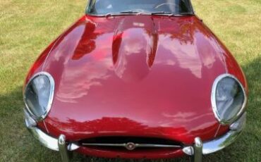 Jaguar-Xke-1962-Red-Black-8