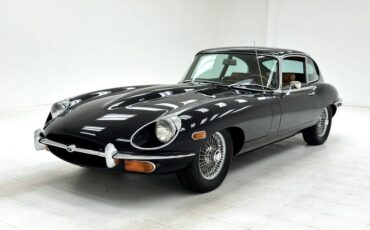 Jaguar-Xke-1969-Black-Cinnamon-48