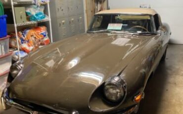Jaguar-Xke-1969-Sable-Black-1