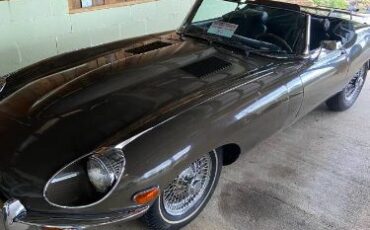 Jaguar-Xke-1969-Sable-Black-12