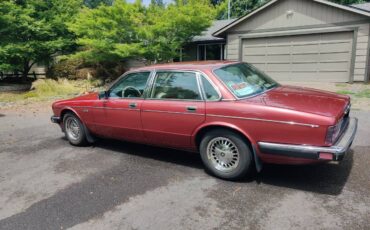 Jaguar-xj6-vanden-plas-1989-red-1
