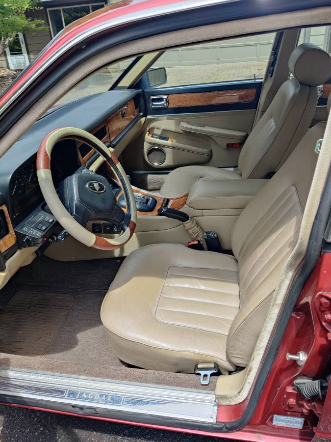 Jaguar-xj6-vanden-plas-1989-red-4