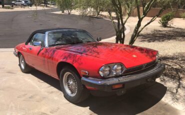 Jaguar-xjs-v12-convertible-1990-red