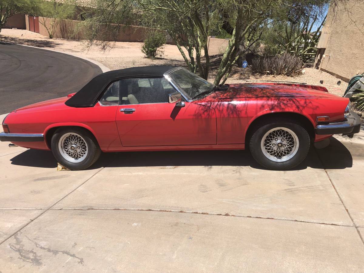 Jaguar-xjs-v12-convertible-1990-red-4