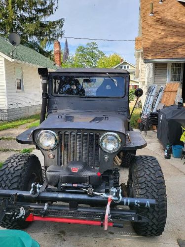 Jeep-1946-Black-3