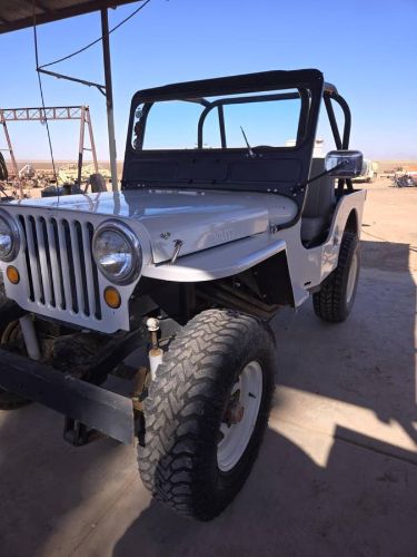 Jeep-1947-White-2