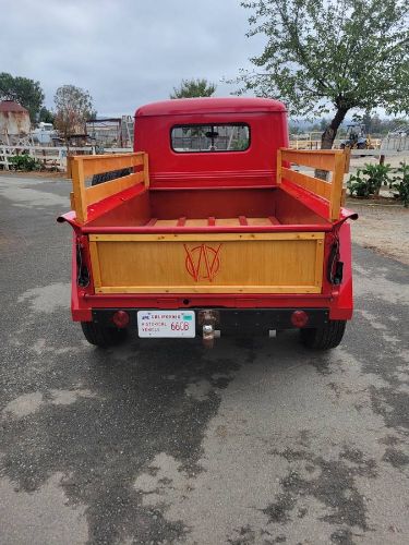 Jeep-1952-Red-11