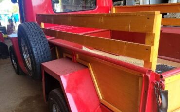 Jeep-1952-Red-4