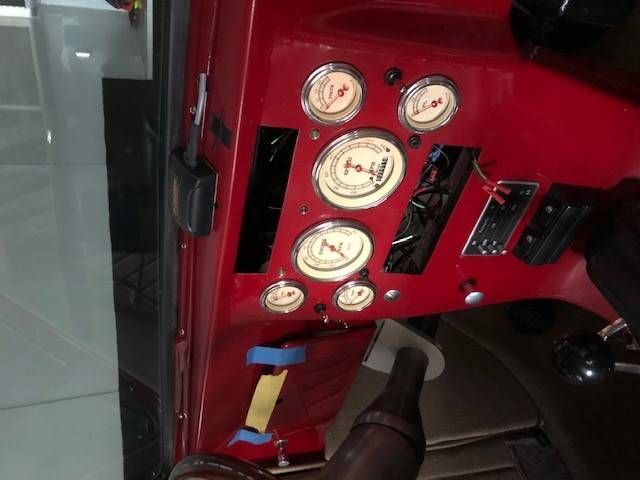 Jeep-1952-RedTan-21