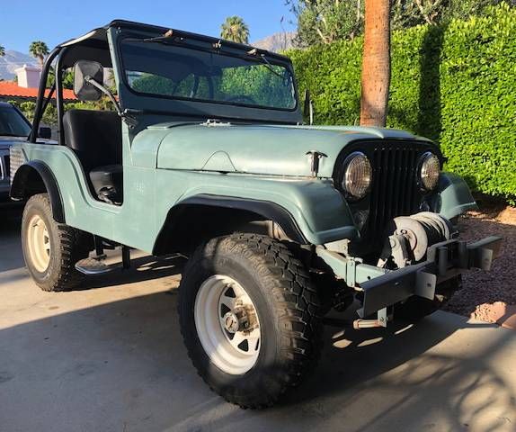 Jeep-1957-Gray-4