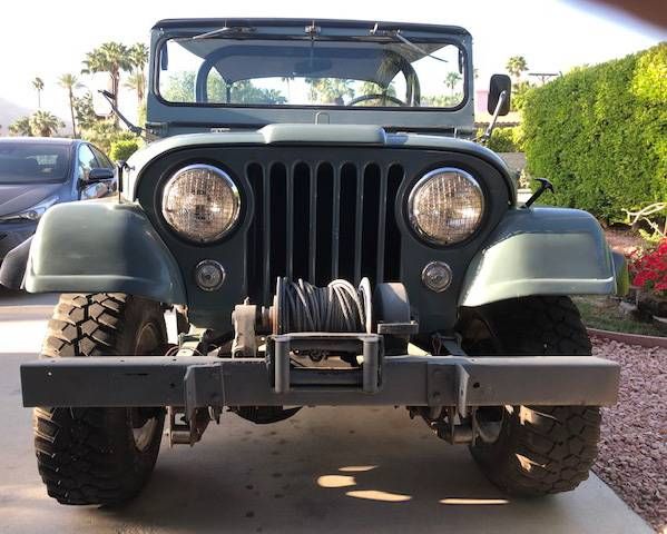 Jeep-1957-Gray-5