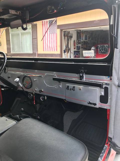 Jeep-1957-red-1