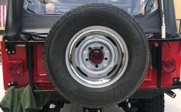 Jeep-1957-red-4