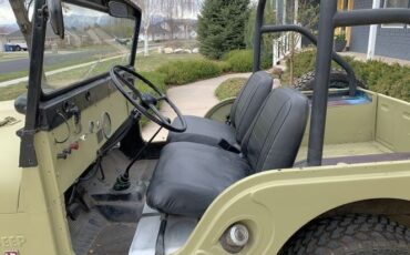 Jeep-1968-Green-Black-12