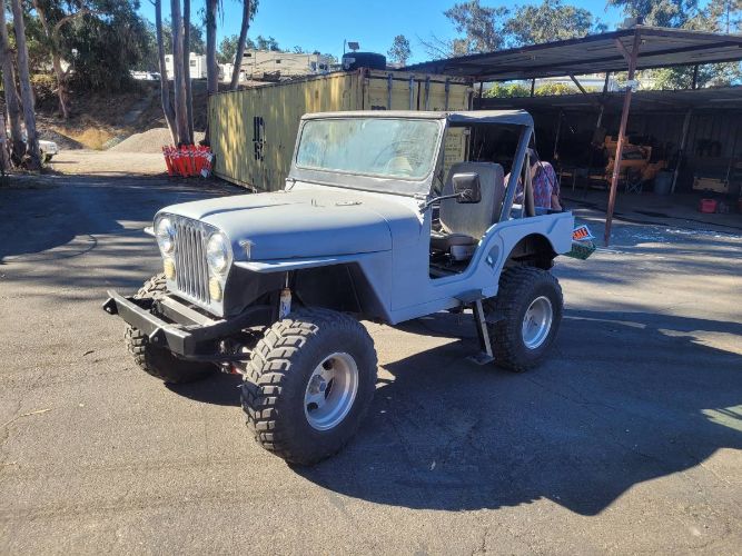 Jeep-1970-Gray-10