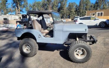 Jeep-1970-Gray