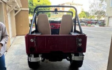Jeep-1973-Red
