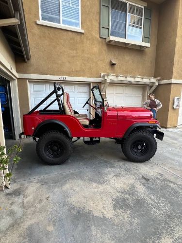 Jeep-1973-Red-7