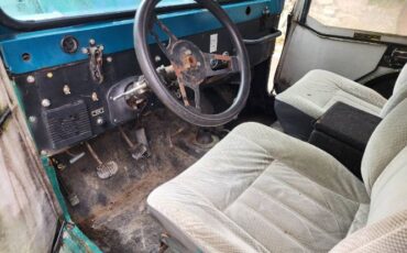 Jeep-1977-7