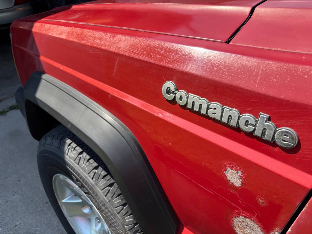 Jeep-1987-red-8