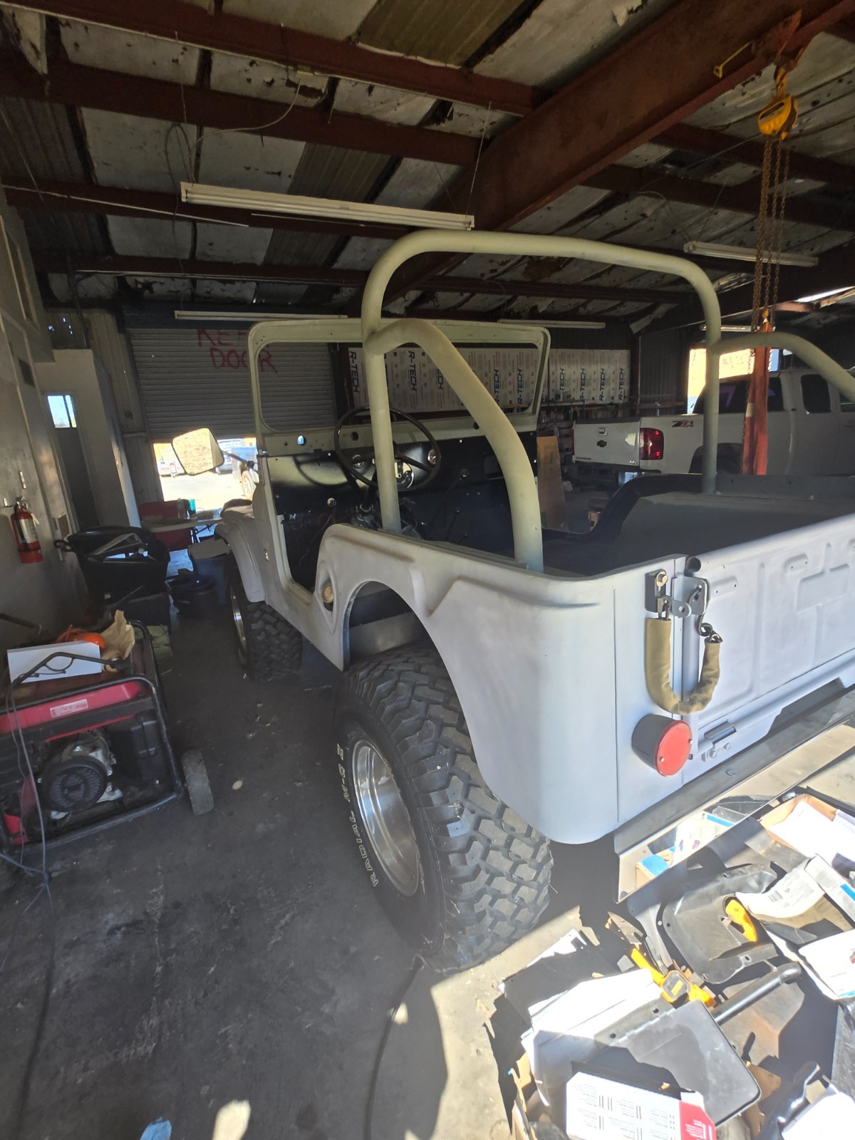 Jeep-CJ-1968-10