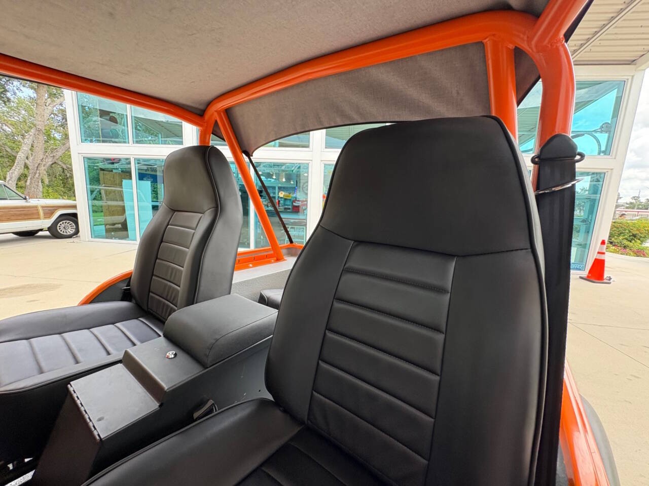 Jeep-CJ-1973-SUV-21