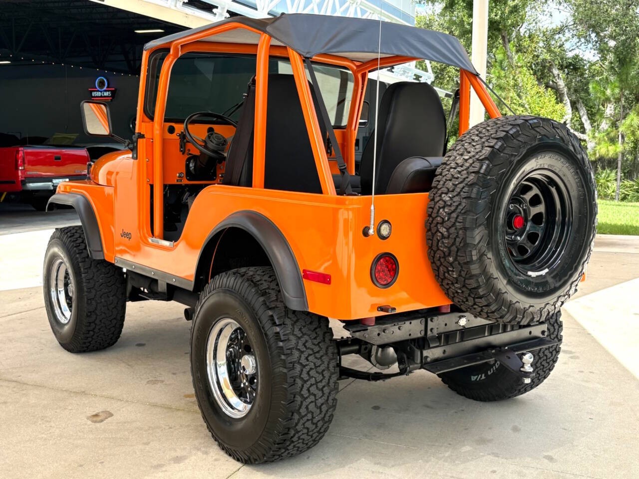 Jeep-CJ-1973-SUV-6