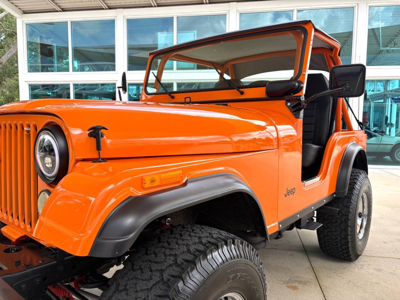 Jeep-CJ-1973-SUV-9
