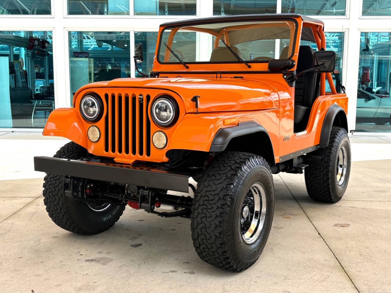 Jeep-CJ-1973-SUV