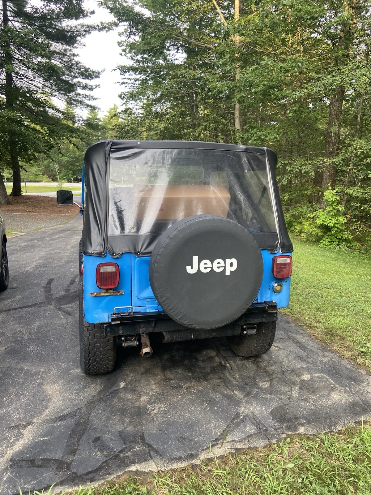 Jeep-CJ-1976-SUV-2