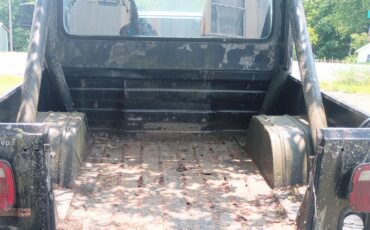 Jeep-CJ-1981-SUV-18