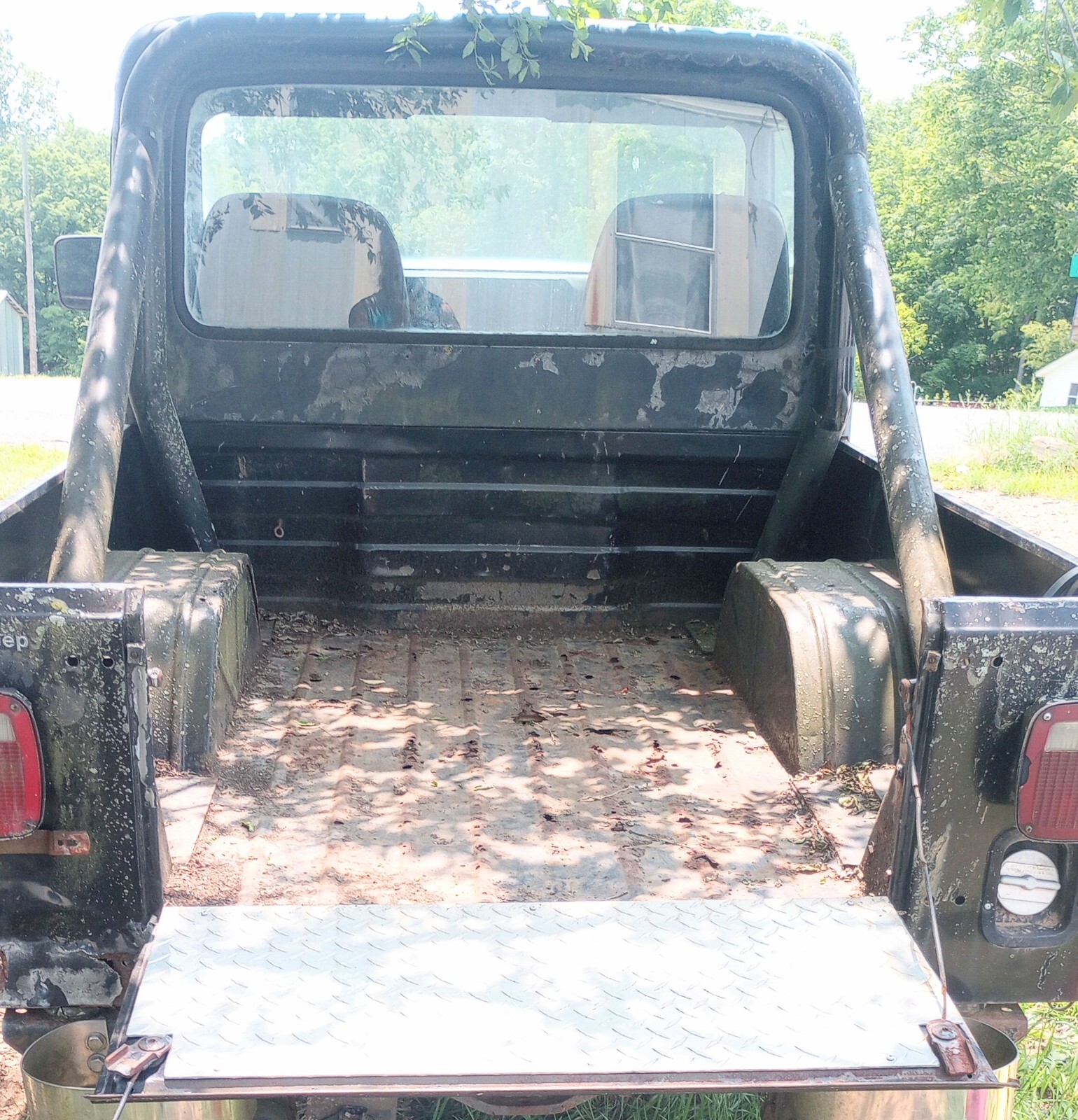 Jeep-CJ-1981-SUV-18