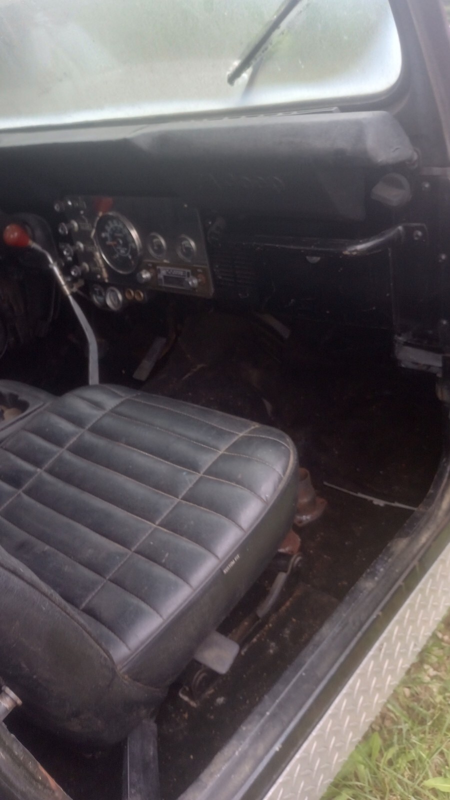 Jeep-CJ-1981-SUV-8