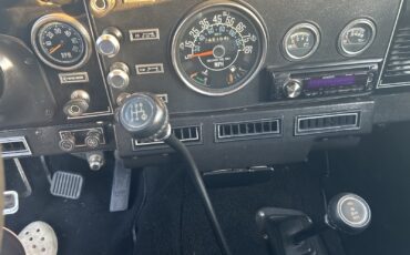 Jeep-CJ-1982-10