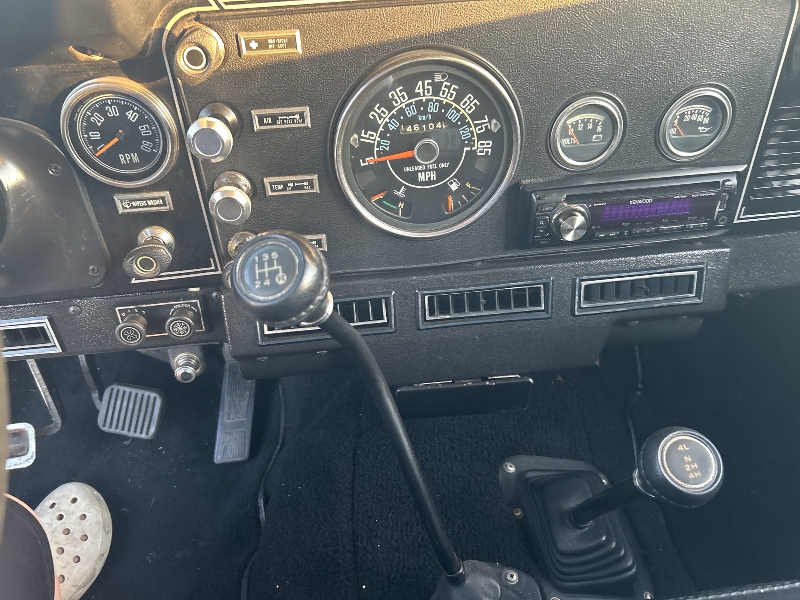 Jeep-CJ-1982-10