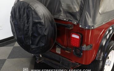 Jeep-CJ-1982-Jeep-24