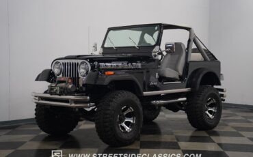 Jeep-CJ-1982-Jeep-7