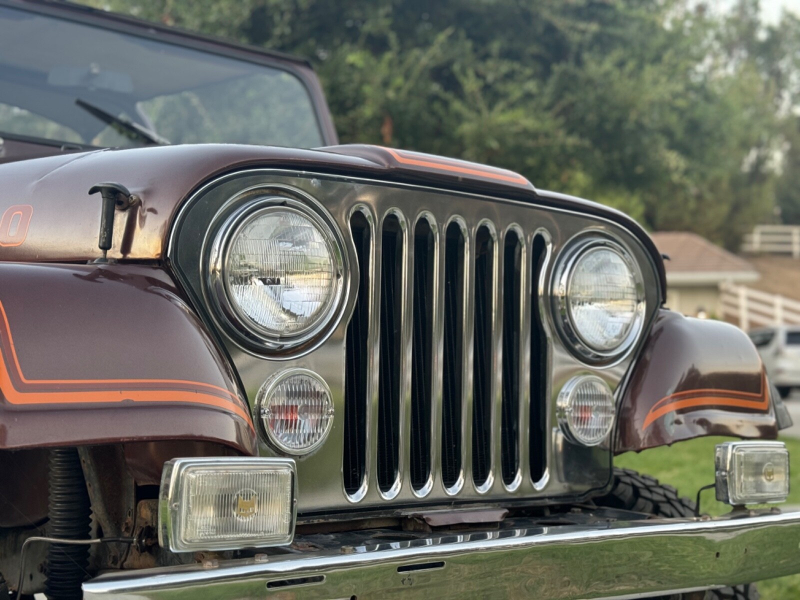 Jeep-CJ-1982-SUV-11