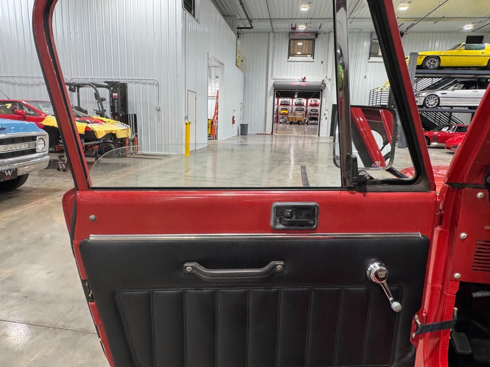 Jeep-CJ-1983-10